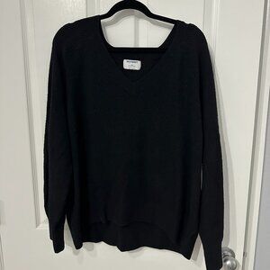 XXL Women's Old Navy Black Ribbed Classic Soft V-Neck Sweater